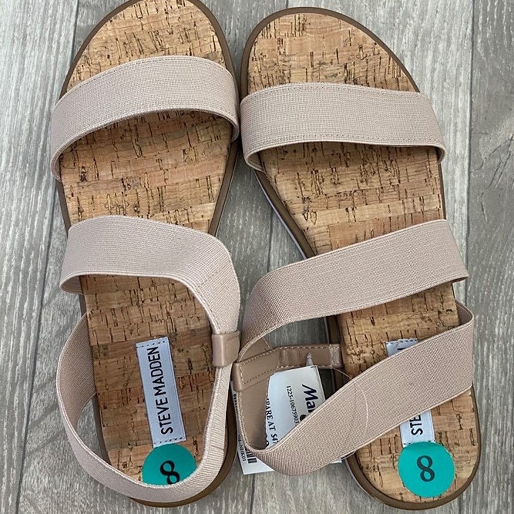 NWT Steve Madden Daim Blush Nude Sandals S. 8